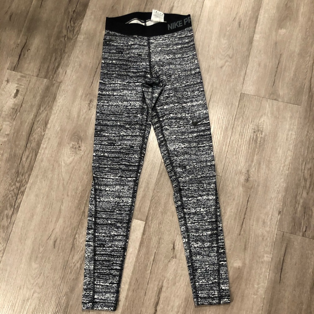 Nike pro leggings!